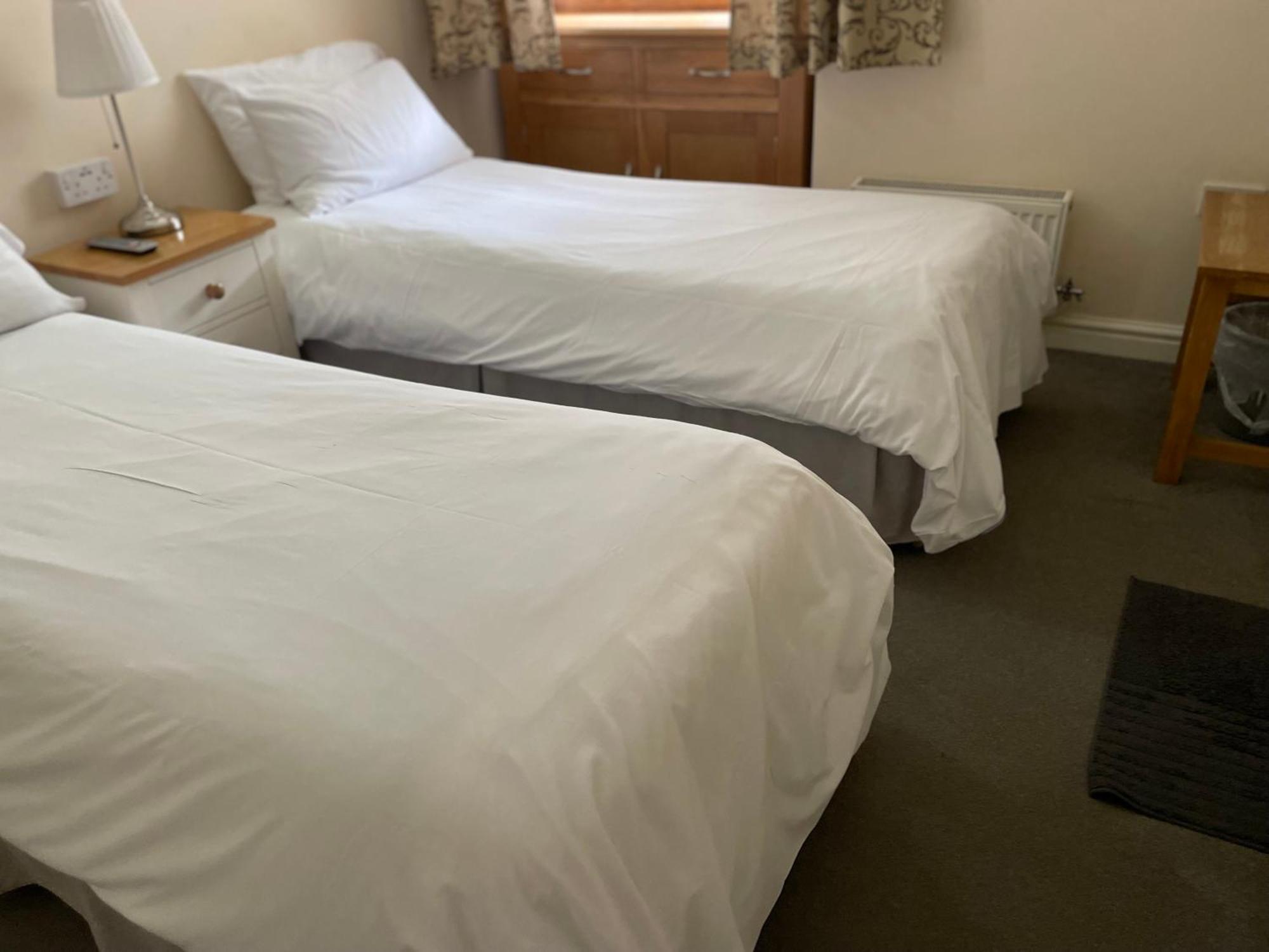 Bridge Farm Guesthouse Rooms Dundry Eksteriør bilde