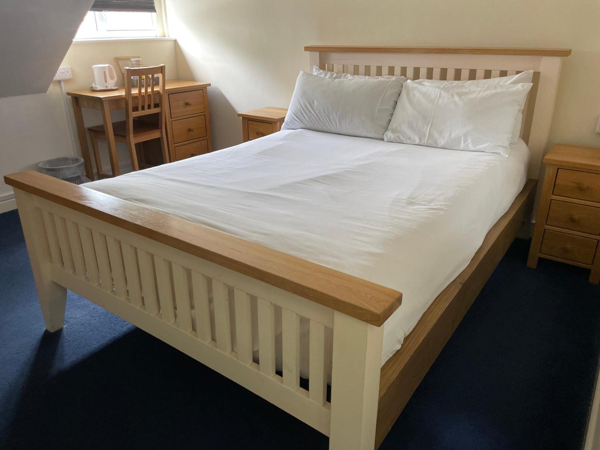 Bridge Farm Guesthouse Rooms Dundry Eksteriør bilde
