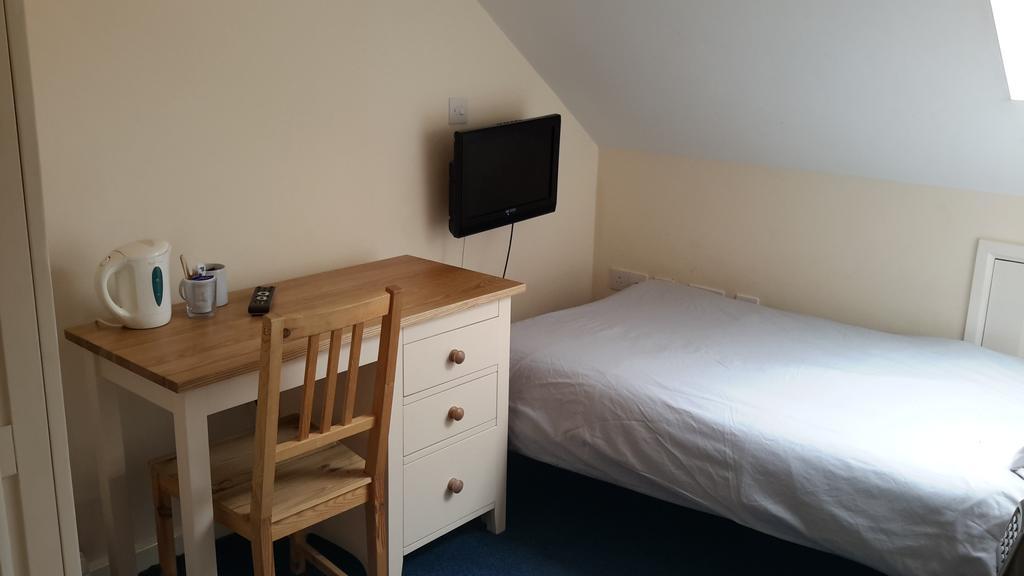 Bridge Farm Guesthouse Rooms Dundry Eksteriør bilde