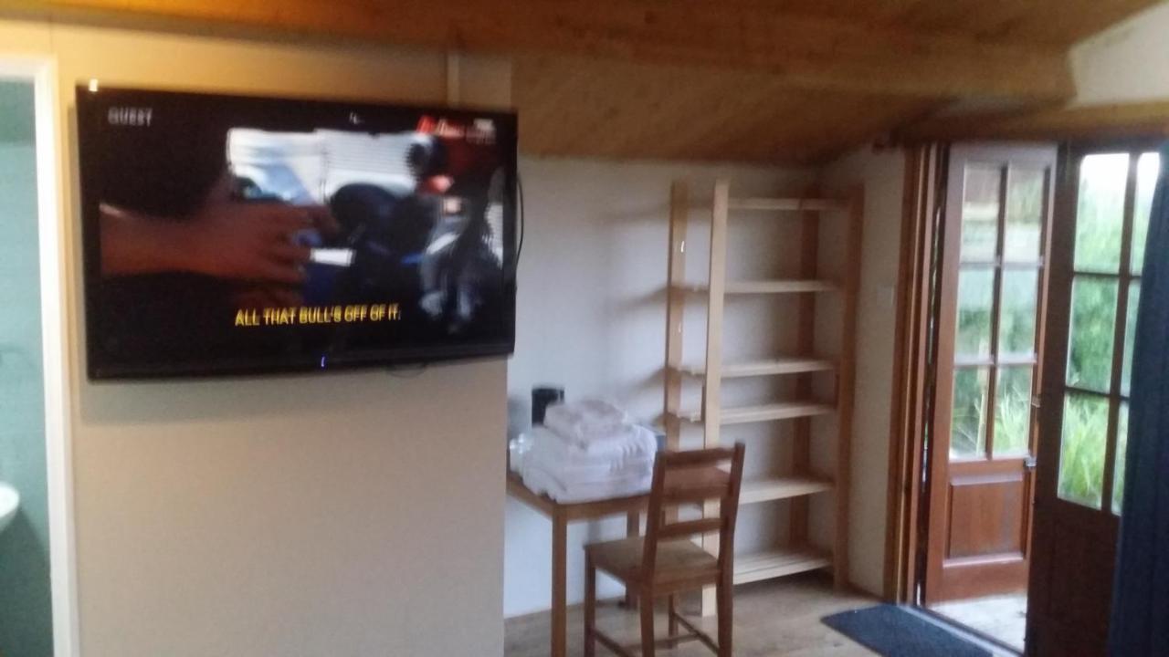 Bridge Farm Guesthouse Rooms Dundry Eksteriør bilde